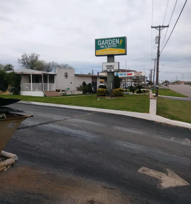 Garden Inn & Suites New Braunfels hotel hero