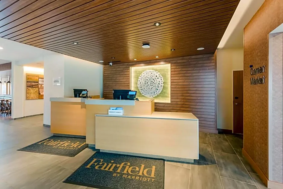 Fairfield Inn & Suites by Marriott Columbus Canal Winchester hotel hero