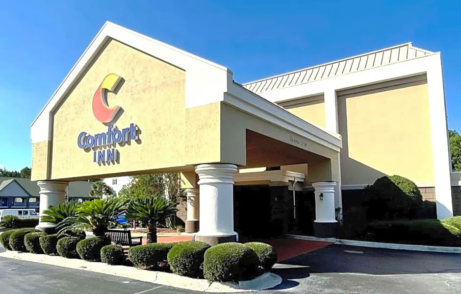 Comfort Inn Darien - North Brunswick hotel hero