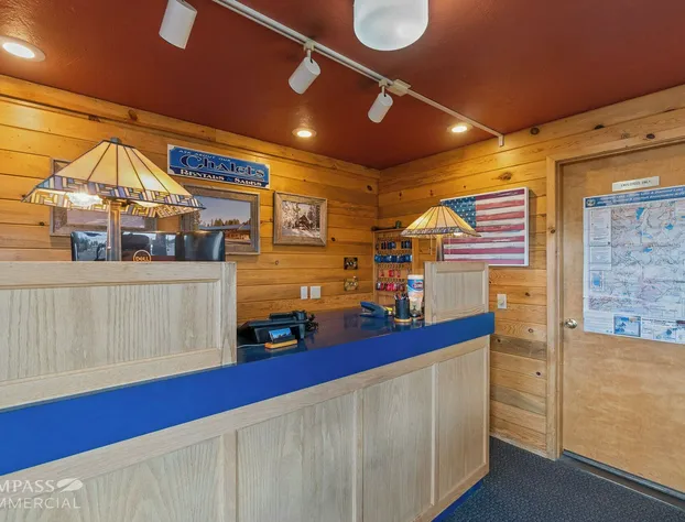 Willamette Pass Inn hotel detail image 4