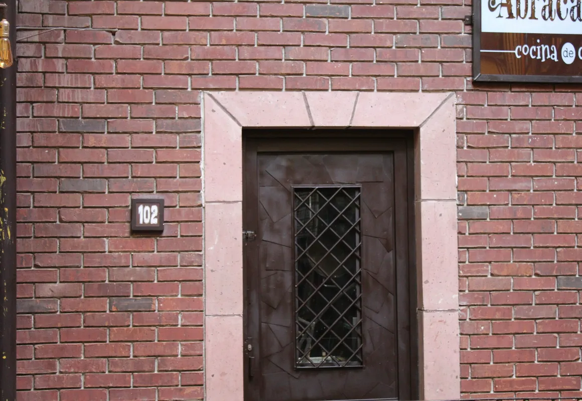 Plaza Allende Hotel hotel hero