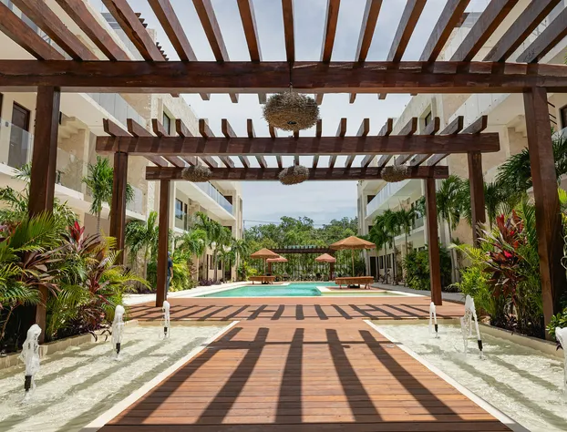 Blue Luxury Kukulkan hotel detail image 4