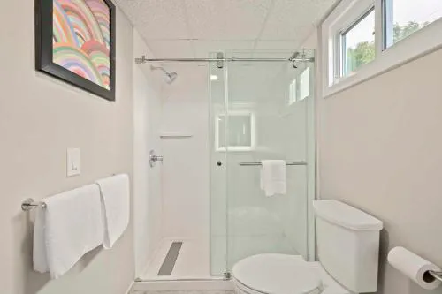 The Elmwood hotel detail image 4