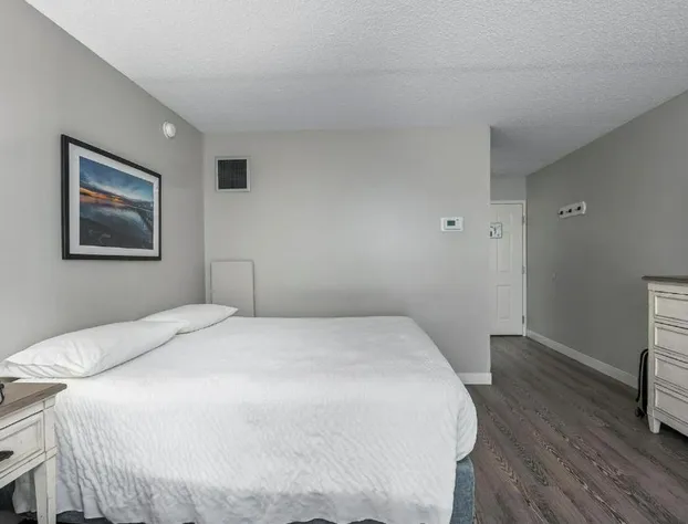 First Floor Standard Deluxe King hotel detail image 3