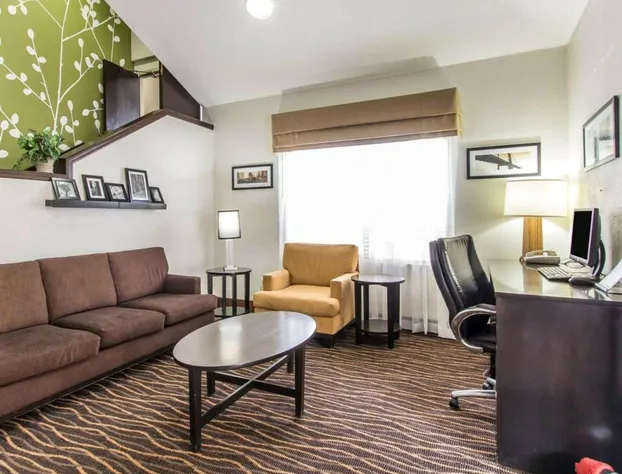 The Douillet by Demeure Hotels hotel detail image 2