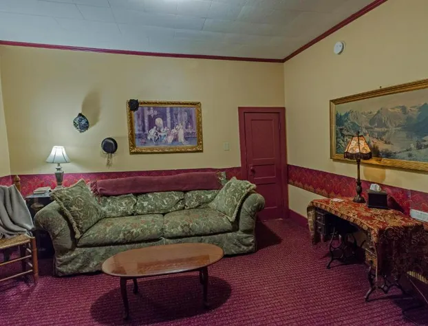 Armour's Hotel hotel detail image 4