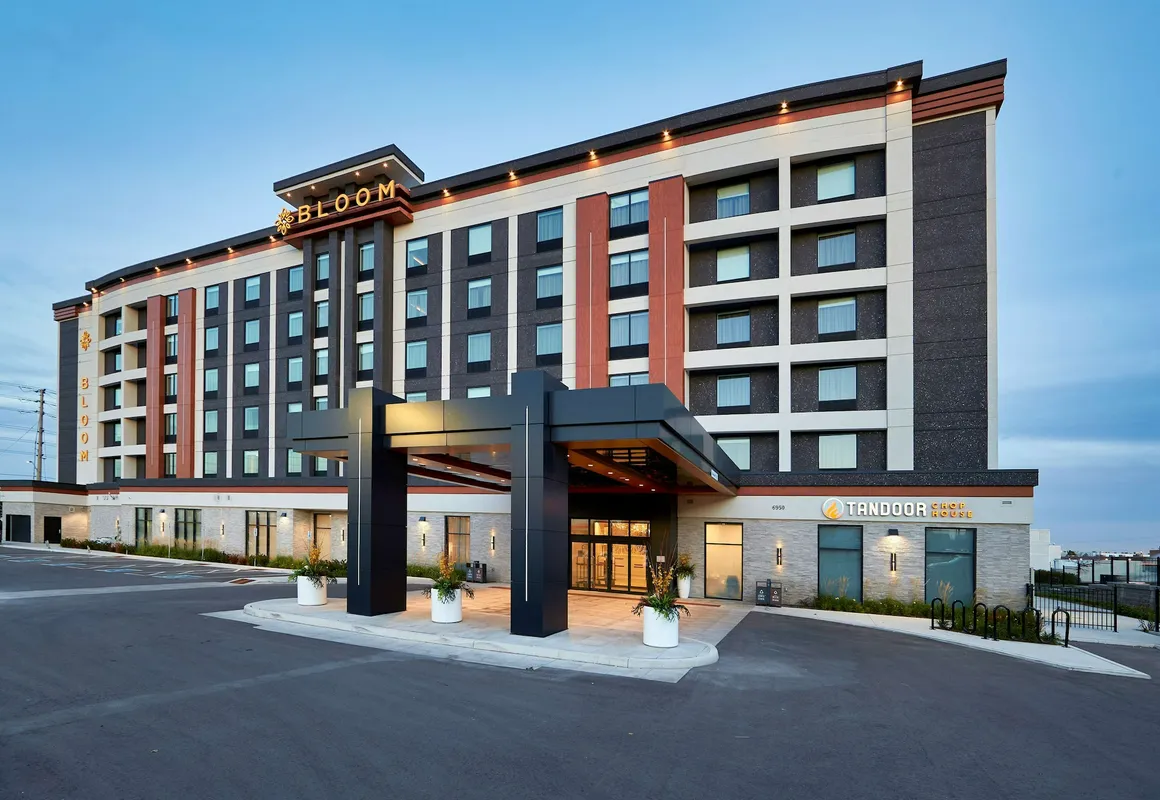 Bloom Mississauga, Tapestry Collection by Hilton hotel hero