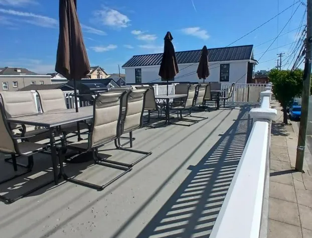 Coastal Sands Inn hotel detail image 2