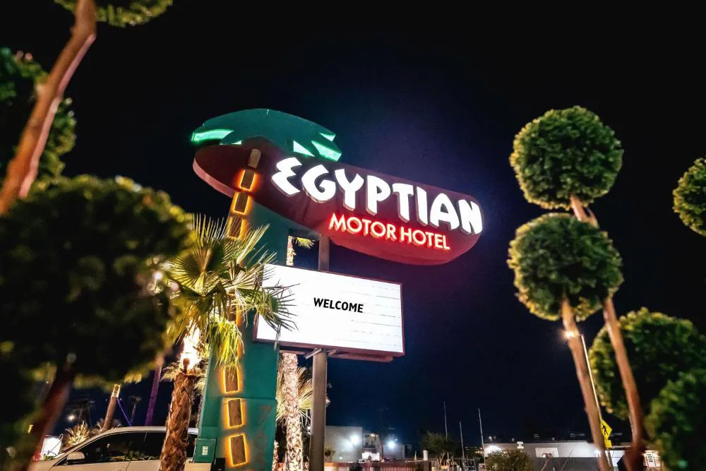 Egyptian Motor Hotel, Bw Signature Collection hotel hero
