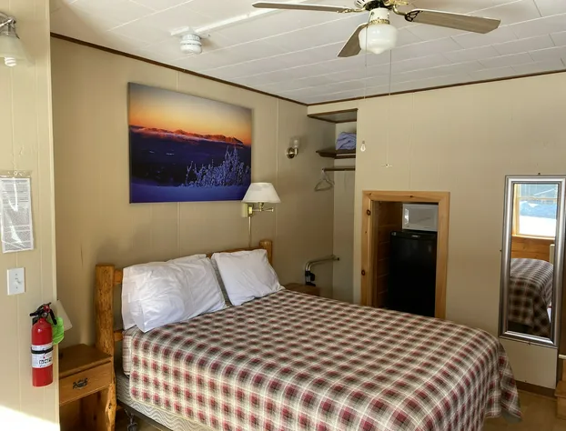 Mountain View Motel & Campground hotel detail image 3