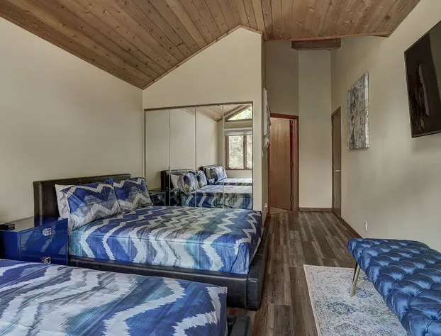 Townsend Place A306 - 2 Br Condo hotel detail image 2