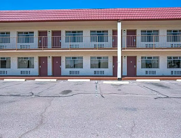 Motel 6 Mesa, AZ - Downtown hotel detail image 1