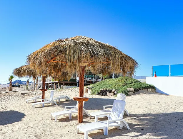 Hotel Esmeralda Beach Resort hotel detail image 2