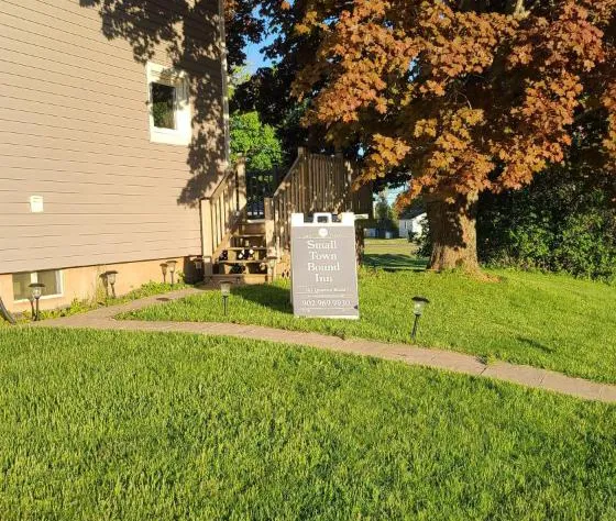 Small Town Bound Inn hotel detail image 2