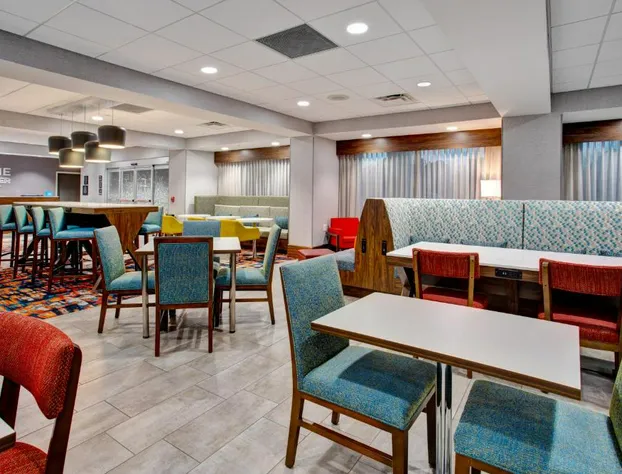 Hampton Inn By Hilton Paris hotel detail image 3