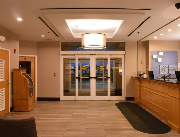 Holiday Inn Express Hotel & Suites Watertown-Thousand Island by IHG hotel detail image 3