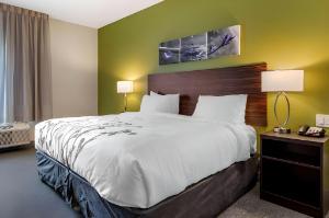 Sleep Inn & Suites Crosby hotel detail image 1
