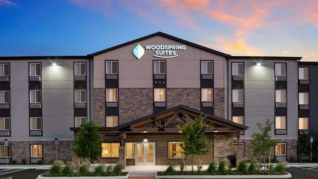 WoodSpring Suites Orlando I-4 & Convention Center hotel detail image 2