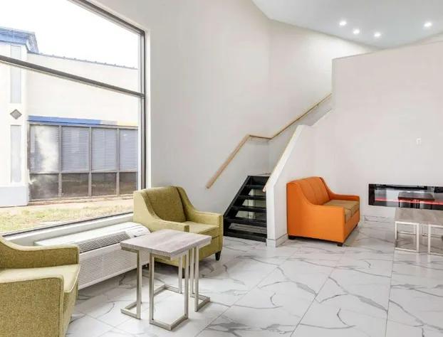 Quality Inn & Suites Sulphur Springs hotel detail image 4