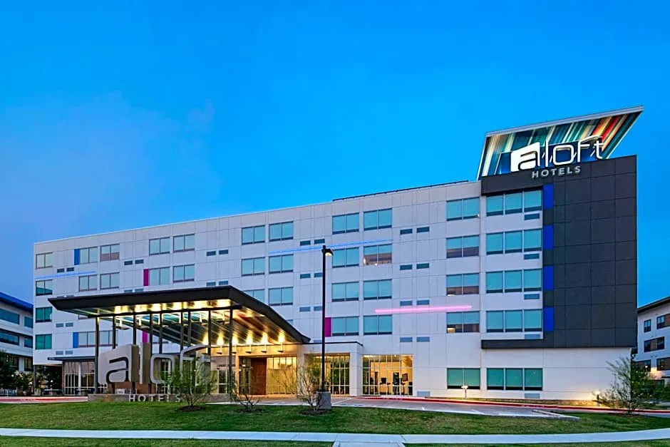Aloft Austin Southwest hotel hero
