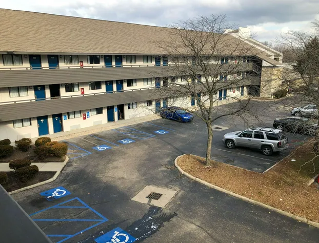 Motel 6 Columbus- Oh - Quarter Horse hotel detail image 3