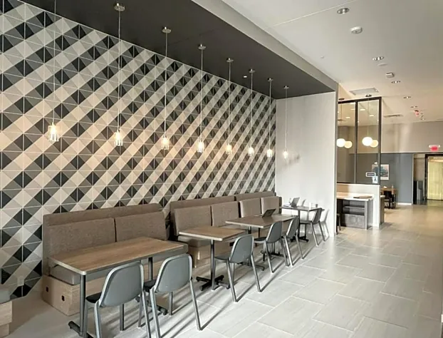 Home2 Suites by Hilton St. Louis Downtown hotel detail image 2