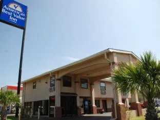 Apple Tree Inn Tyler Lindale hotel hero