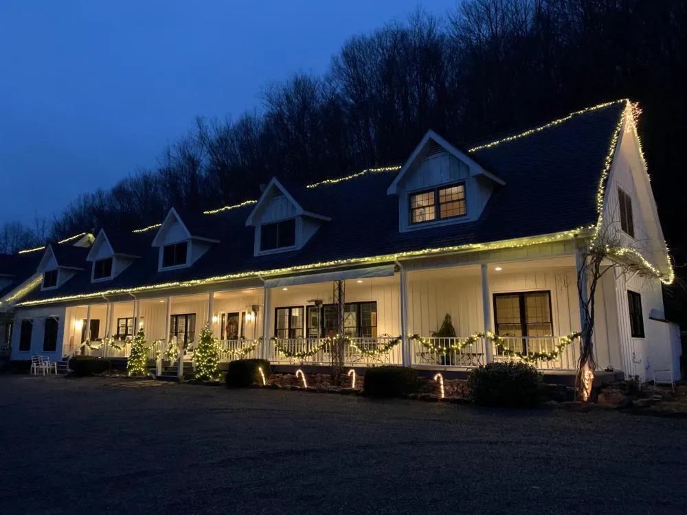 Morning Glory Inn hotel hero