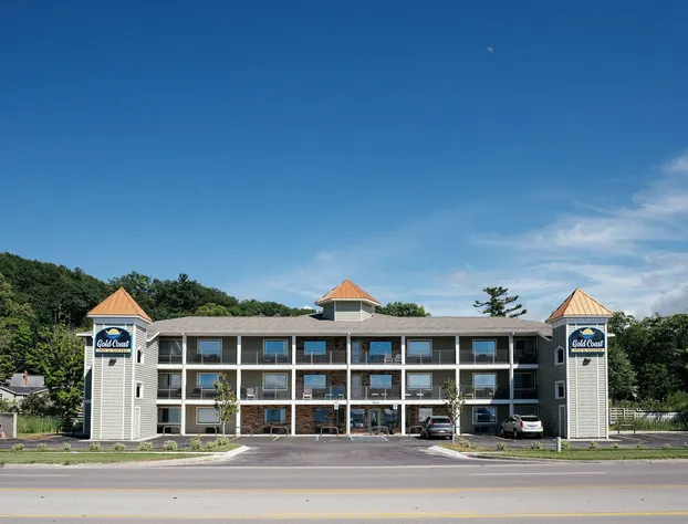 Kasa Gold Coast Inn Traverse City hotel detail image 2