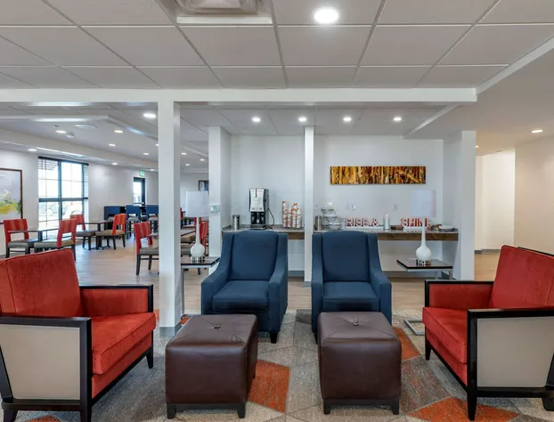 Comfort Inn & Suites Bennett hotel detail image 4