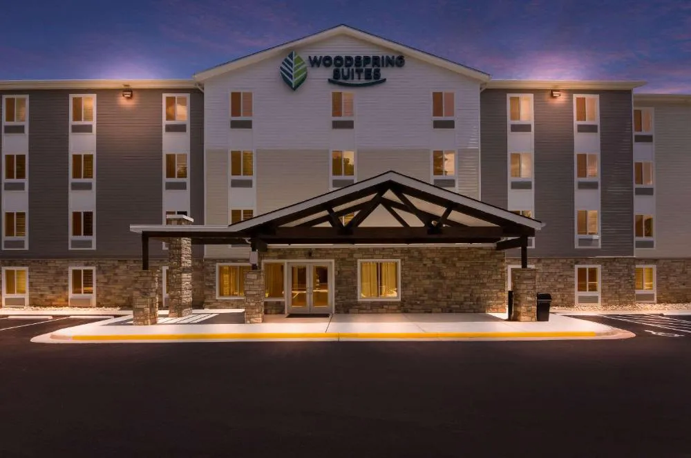 WoodSpring Suites Lynchburg VA hotel hero