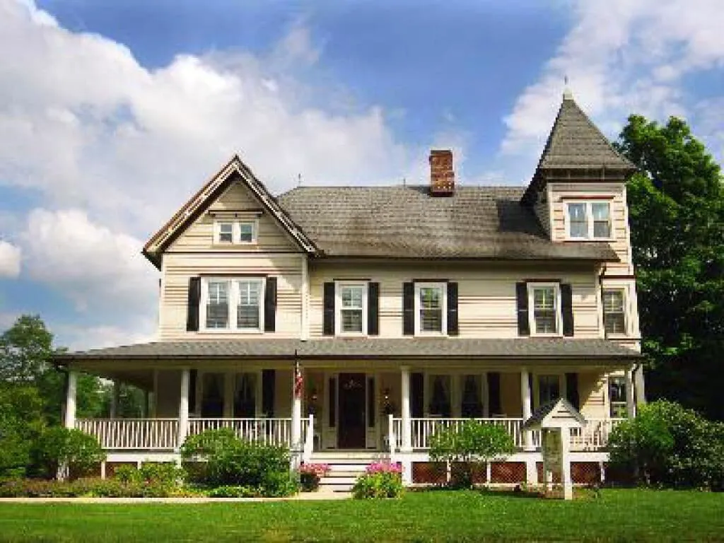 Raritan Inn hotel hero