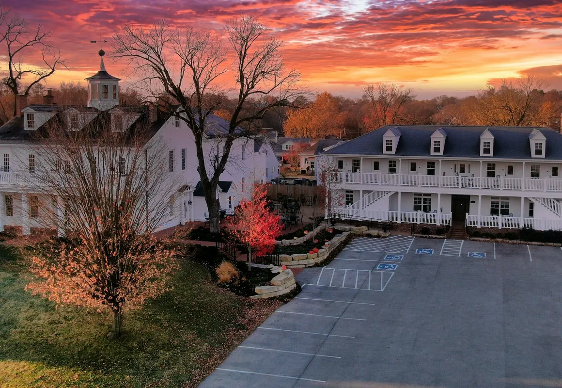 The Inn at Elijah McLeans hotel hero