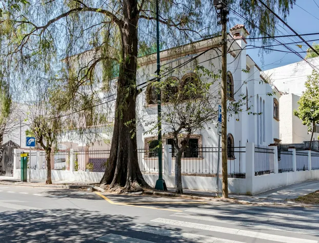 Anzures Black House hotel detail image 1