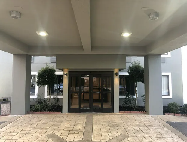 Quality Inn & Suites Chattanooga West near Lookout Mountain hotel detail image 3