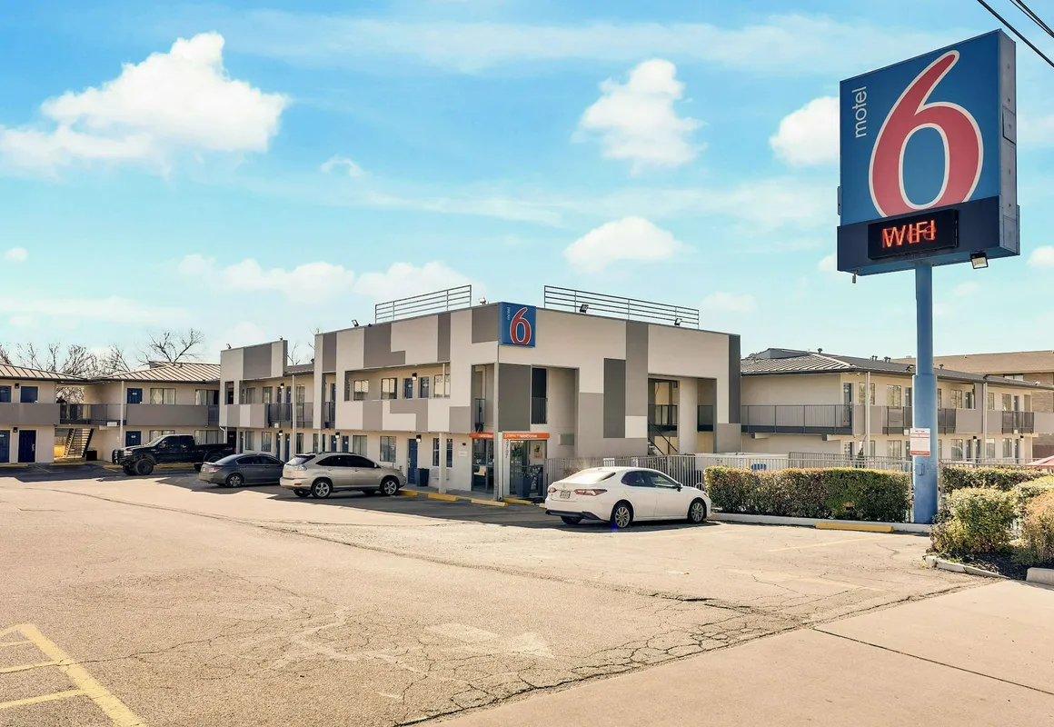 Motel 6 Austin, TX - Airport - South hotel hero