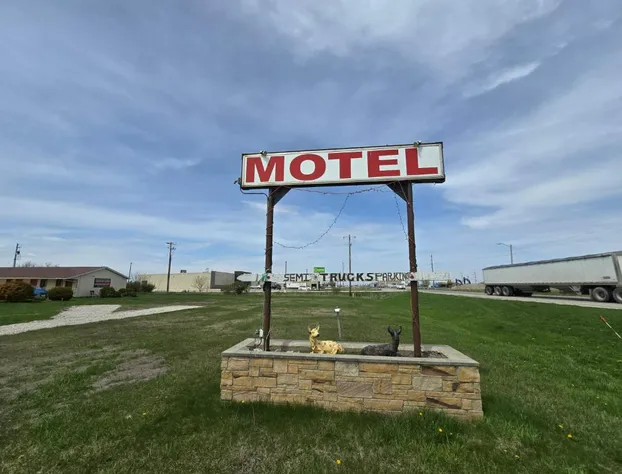 OYO Sandman Inn hotel detail image 2