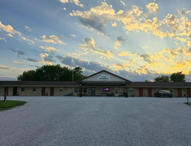 OYO Sandman Inn hotel detail image 4