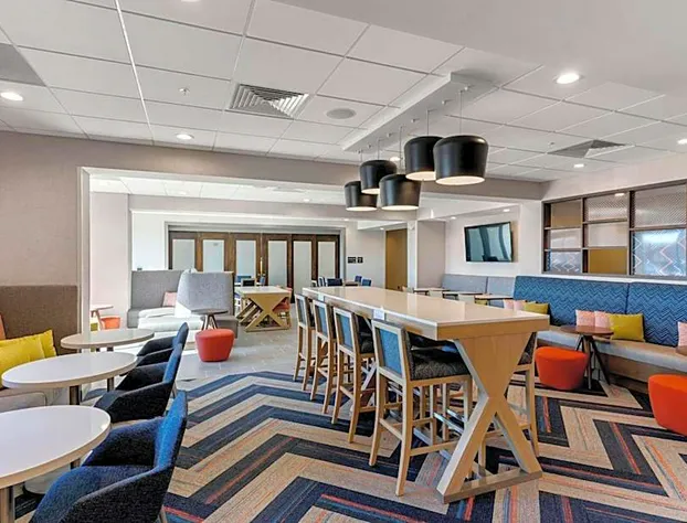 Hampton Inn Colorado Springs Northeast hotel detail image 4