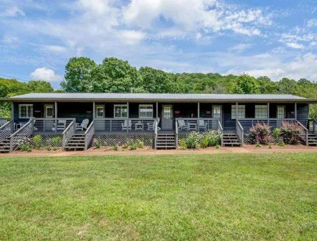 Wildwood Resort & Marina hotel detail image 4