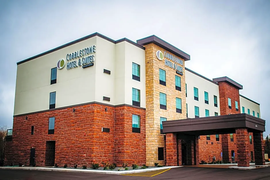 Cobblestone Hotel & Suites - International Falls hotel hero