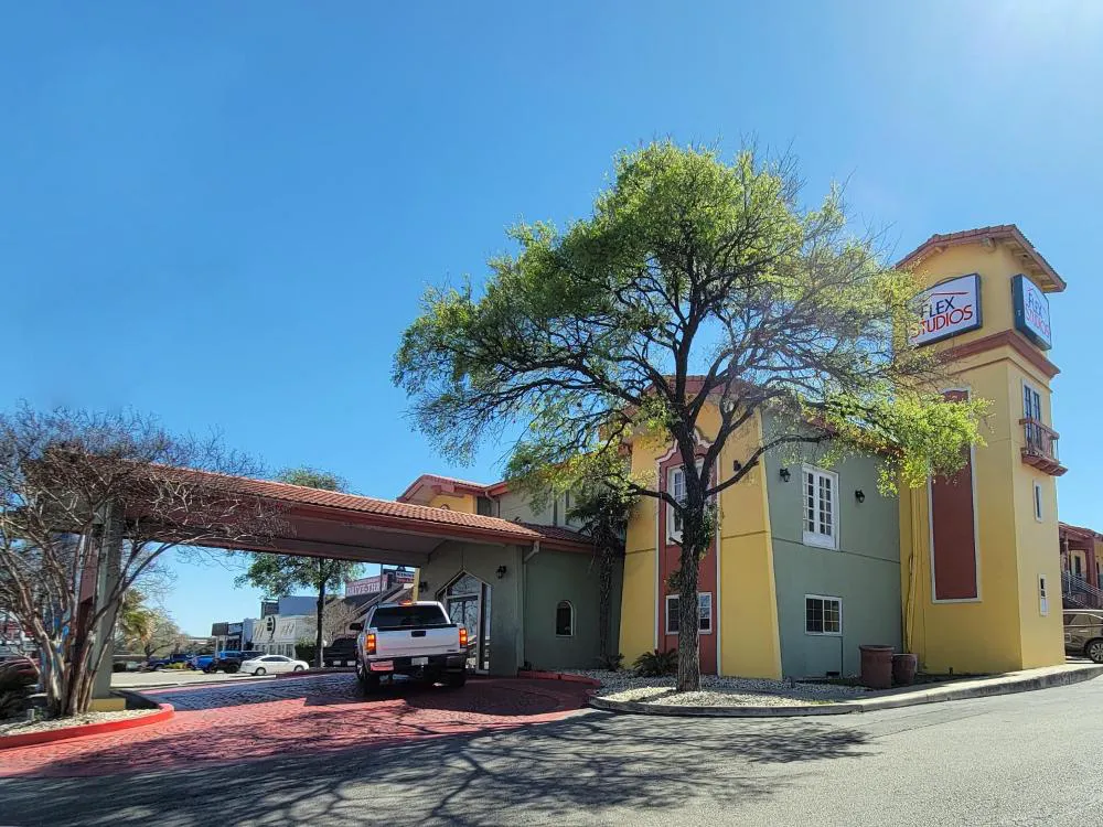 Flex Studios hotel hero