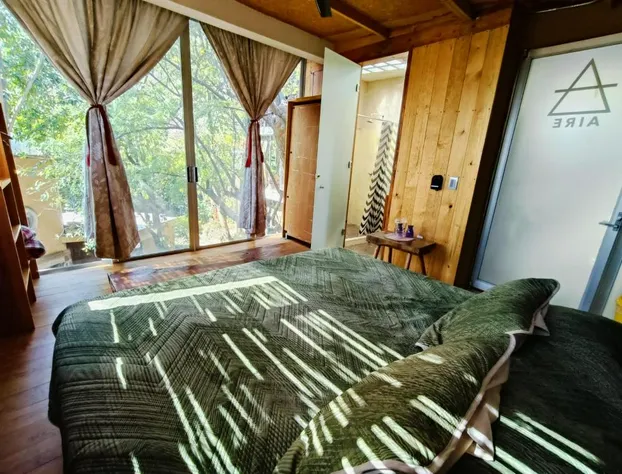 Casa Santi H hotel detail image 4