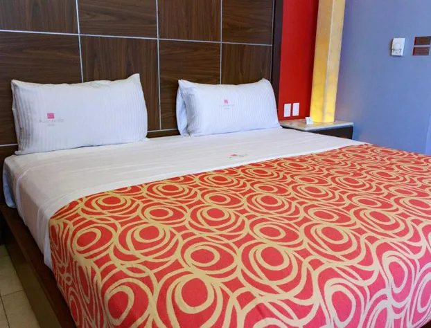 Plutarco Suites hotel detail image 2