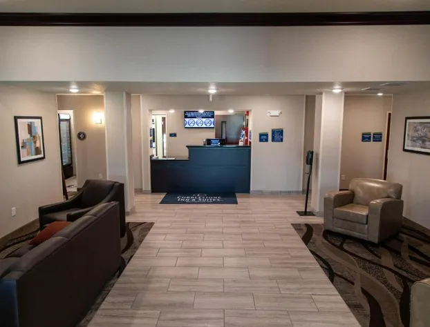 Cobblestone Inn & Suites - Springfield hotel detail image 3