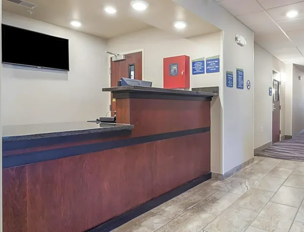 Cobblestone Inn & Suites-Fremont hotel detail image 4