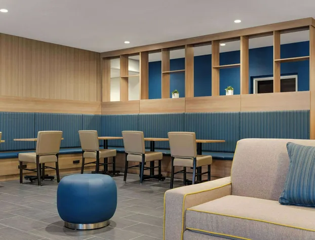 Microtel Inn & Suites by Wyndham Gambrills hotel detail image 3