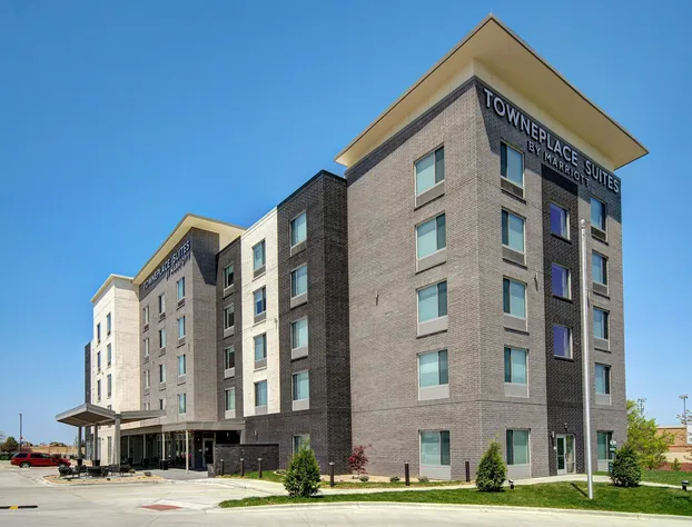 TownePlace Suites by Marriott Cincinnati Airport South hotel detail image 1