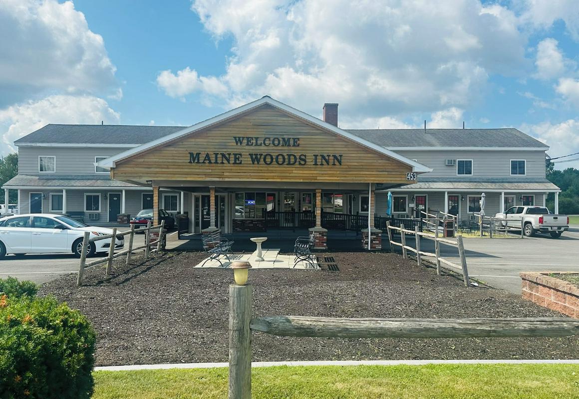 Vacationland Inn & Suites hotel hero