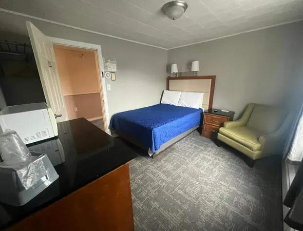 Vacationland Inn & Suites hotel detail image 4